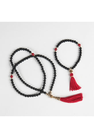 The Mastermind Black Onyx w/ Red Tassel Set